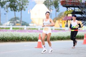 BIB: 
                            <button type="button" onclick="openModal(27857909)" class="btn btn-primary btn-sm float-right btn-popup" data-toggle="modal" data-target=".modal-high-quality">
                        <i class="fas fa-shopping-cart"></i> Add to Cart
                    </button>
                                            <button type="button" onclick="isThisMe(27857909, true)" class="btn btn-success btn-sm float-right btn-popup btn-isme hidden" data-toggle="tooltip" data-placement="bottom" title="นี่คือรูปของคุณใช่ไหม คลิกที่นี่เพื่อเอาเข้าอัลบั้ม">
                        <i class="fas fa-plus"></i> Add to album
                    </button>
                    <button type="button" onclick="isThisMe(27857909, false)" class="btn btn-warning btn-sm float-right btn-popup btn-isnotme hidden">
                        <i class="fas fa-ban"></i> Remove from album
                    </button>